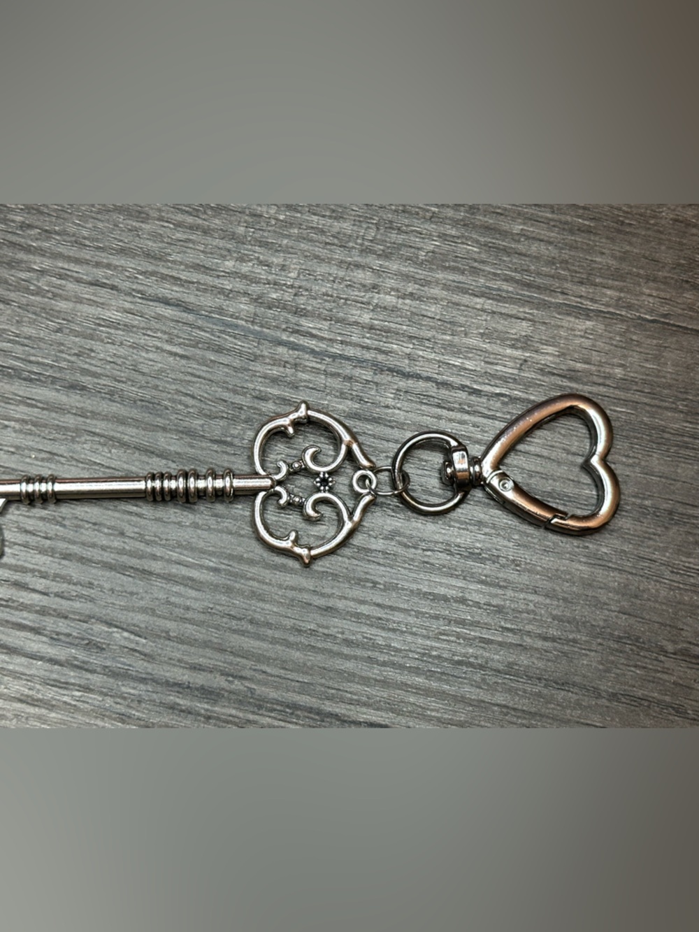 Silver Key Charm Keychain with Heart Ring - Picture 2 of 2
